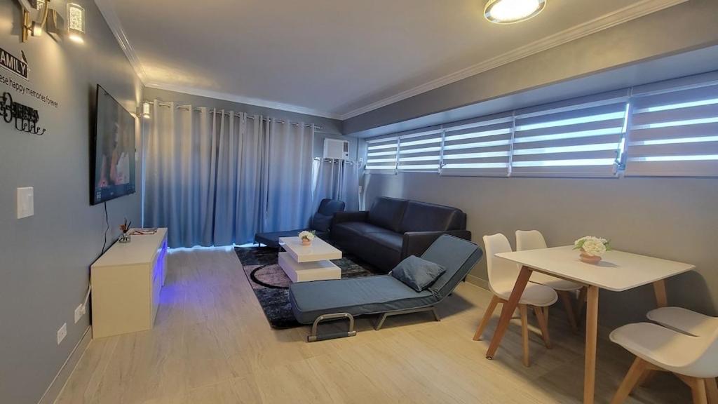 Waikiki Condo 2 Bedrooms 2 Bathrooms With 1 Free Parking Space Honolulu Luaran gambar
